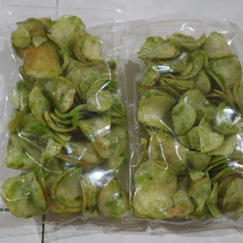 

Keripik Cabe Ijo / Kripik Cabe Ijo / Kerupuk Cabe Ijo / Khas Minang / Oleh-oleh Minang