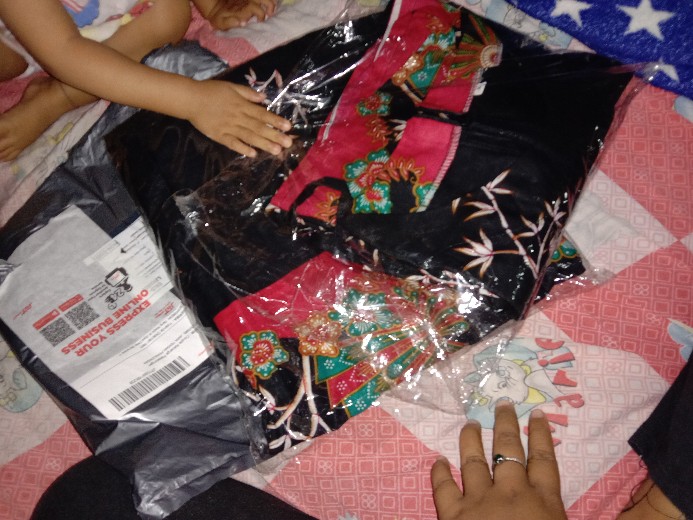 Maura Couple - Sania Ruffle Batik Couple Ori Ndoro Jowi Dnt Garansi Termurah Shopee - Busana Solo