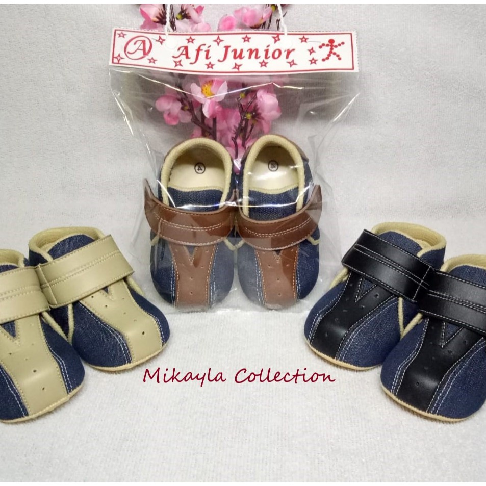 Sepatu Bayi Levis Elegan