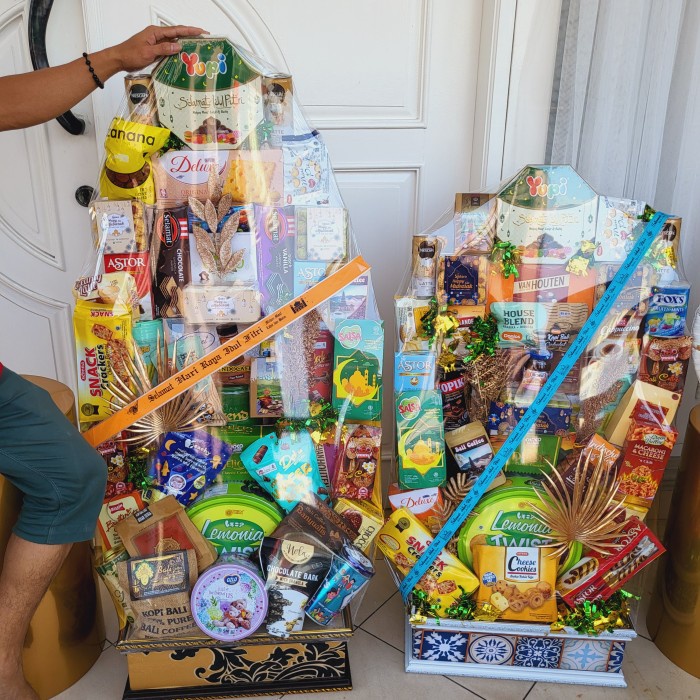 

Paket box hampers lebaran parcel idul fitri ramadhan kue kering 148 - Size L...