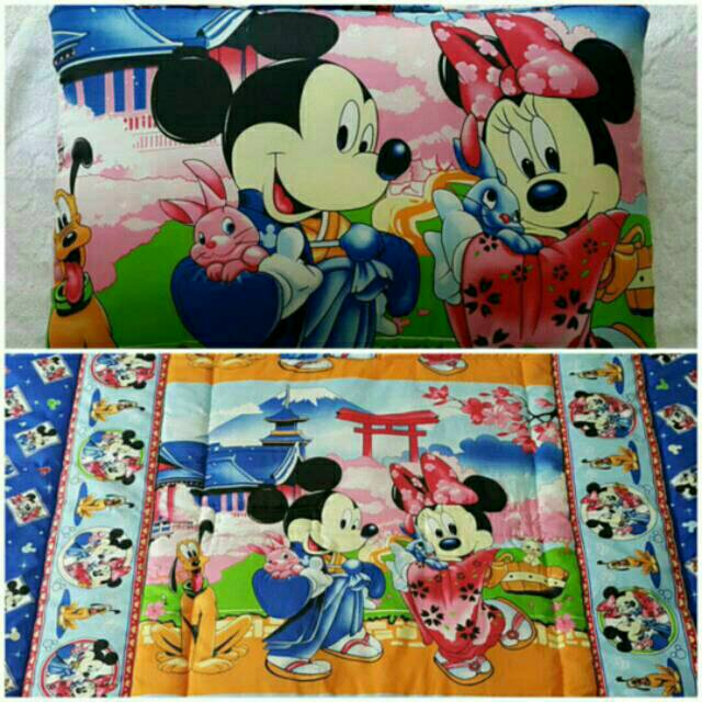 Balmut Mickey Mouse / Bantal selimut Mickey Mouse