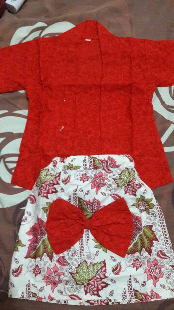 Kebaya Batik Anak Perempuan
