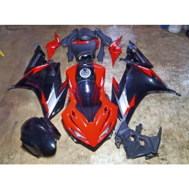 body set new CBR 150R k45R 2021
