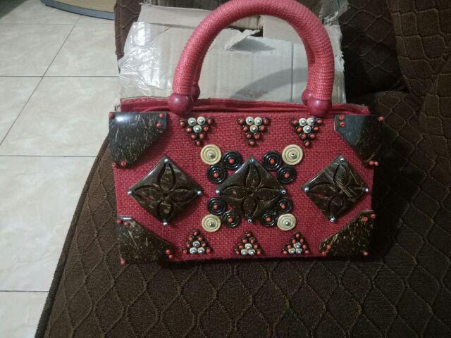 Tas Monte Bahan Batok Kelapa Dan Karung Goni