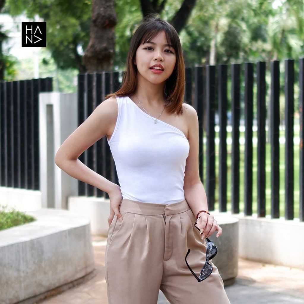 HanaFashion JKT - Basic Right Strap Tank Top Wanita - TT017
