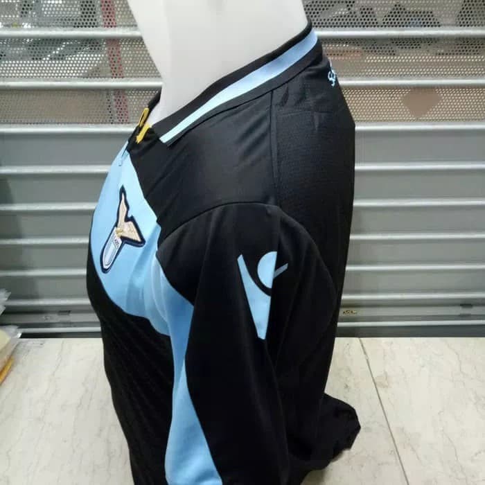 Khanzzs lagi ada      JERSEY BOLA SS LAZIO 3RD OFFICIAL 2018-2019 GRADE ORI     Mari beli kak