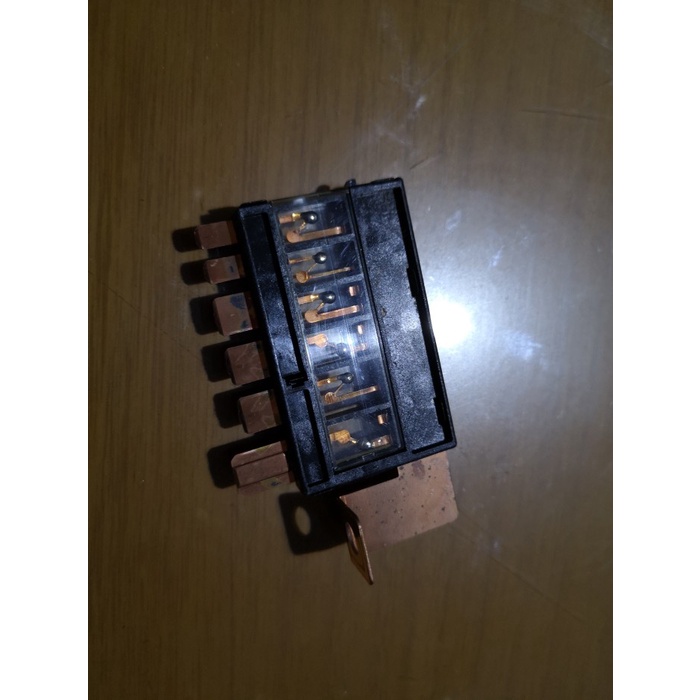 Sikring Sekring Pusat Deret 6 Copotan Brio