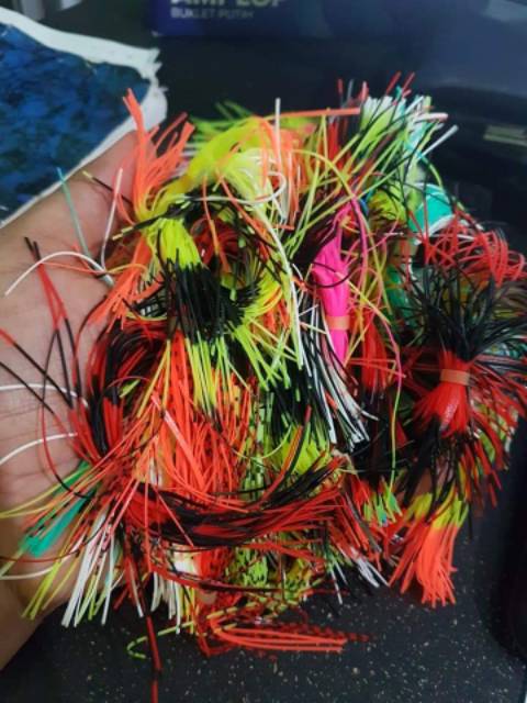 Skirt spinner bait/rumbai kodok