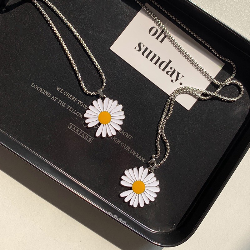 Fashion Daisy Rumbai Kalung Kecil Daisy Gelang Korea Kecil Segar Pasangan Kalung Trend Gelang L25