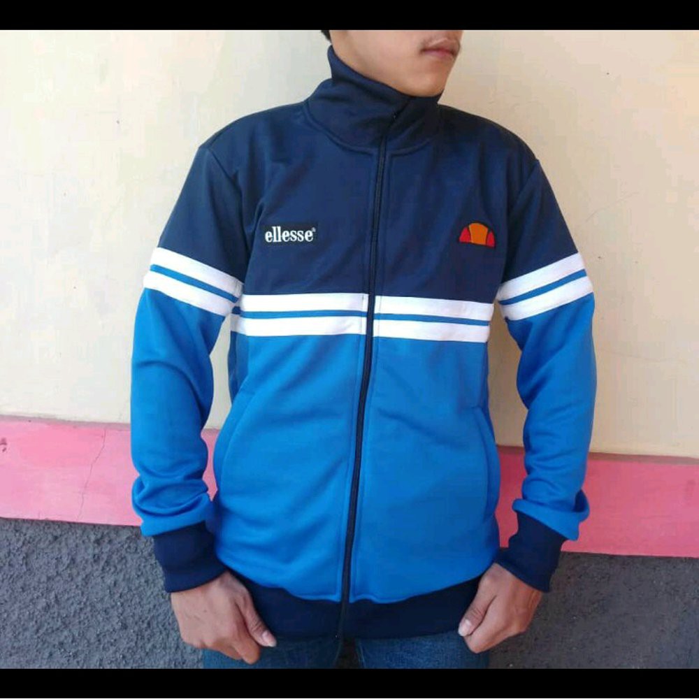 TERLARIS jaket tracktop ellesse navy biru Jaket Keren