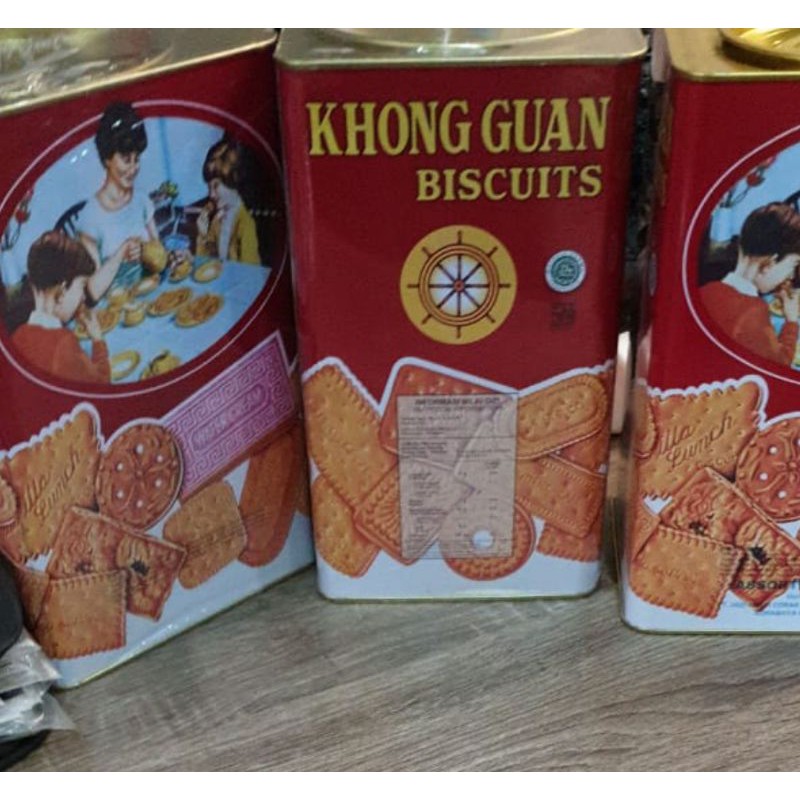 Khong Guan kaleng 1600gr.