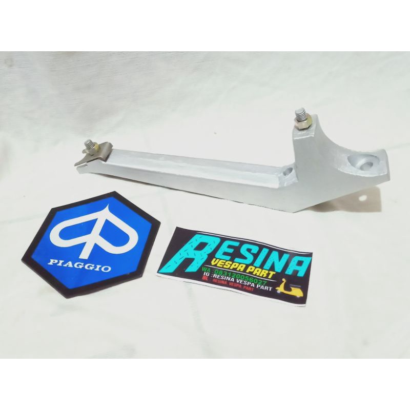 tiang dudukan ban serep vespa sprint super ring 8 dan 10 bahan dan kualitas bagus rapih