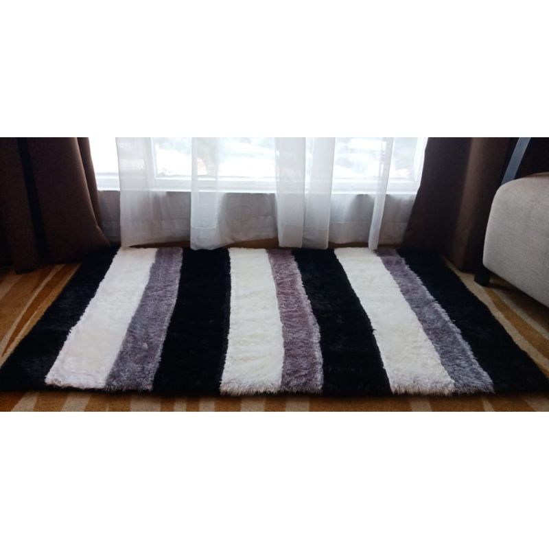 karpet pelangi bulu rasfur lembut (random) ukuran 160×100,tebal 4cm murah bisa COD