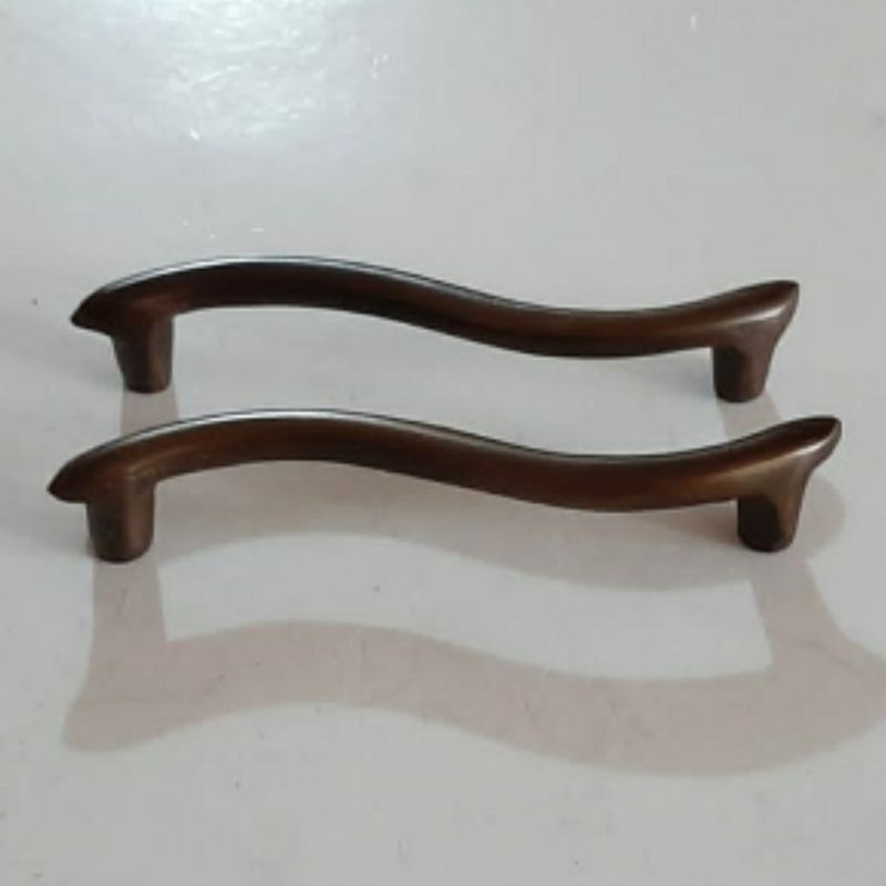 Handle / Tarikan Laci Lemari Jendela Pintu Kitchen Set Kuningan 10.5m