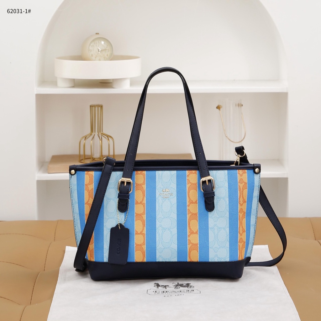 Mollie Tote 30 in Signature Jacquard With Stripes 62031-1