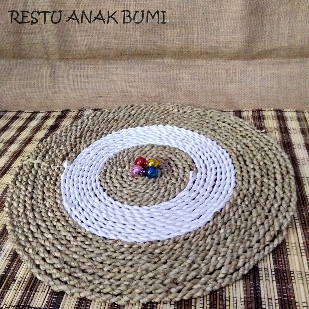 

Promo Sea Gress Alas 35cm|Alas Piring|Dekorasi Ruangan|Properti Foto|Karpet Bulat|Permadani|Tatakan