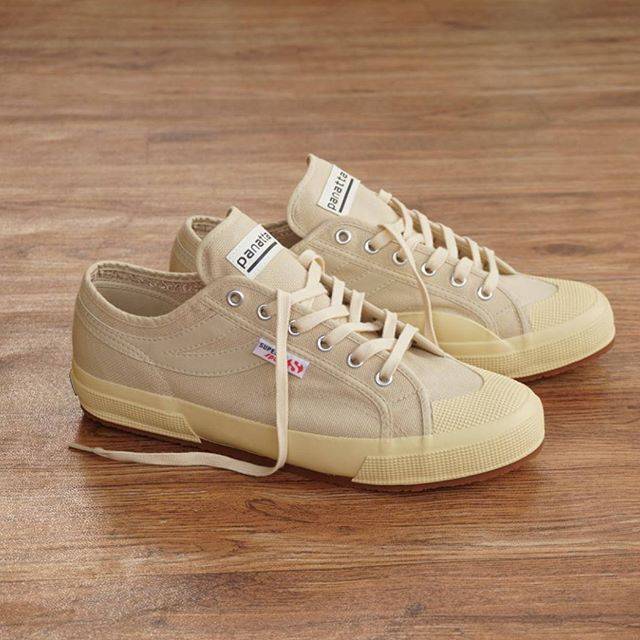 superga ecru 2750