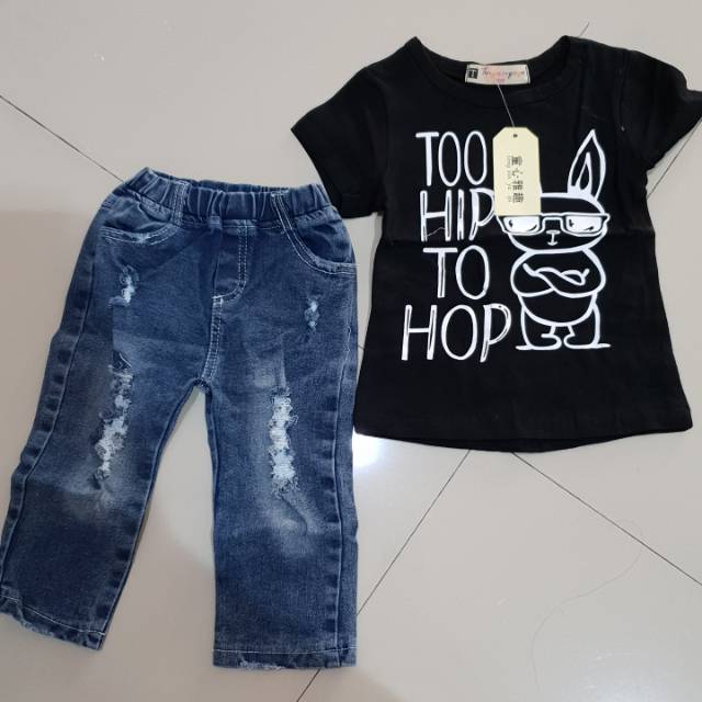 Setelan hip hop dengan celana jeans for baby