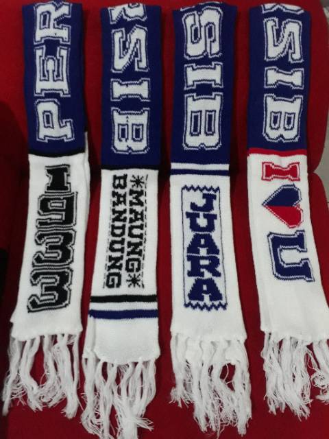 Syal rajut bola persib/ min order 10 pcs