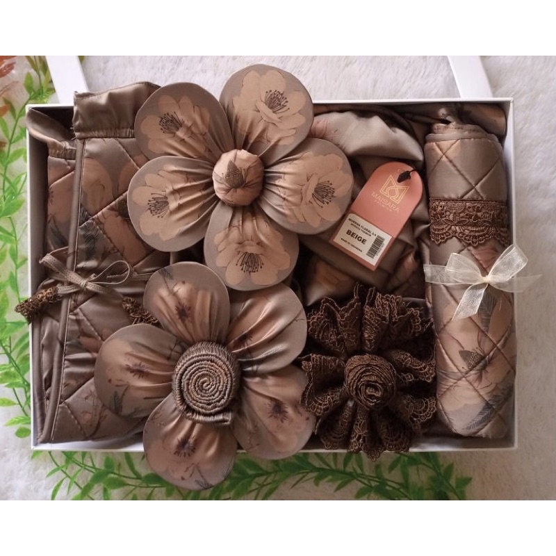 Hampers Mukena Silk Floral Maisara Premium