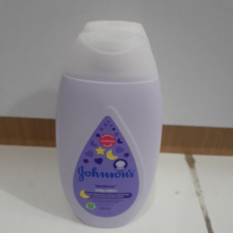 Johnson's Baby Lotion 100 ml dan 200 ml