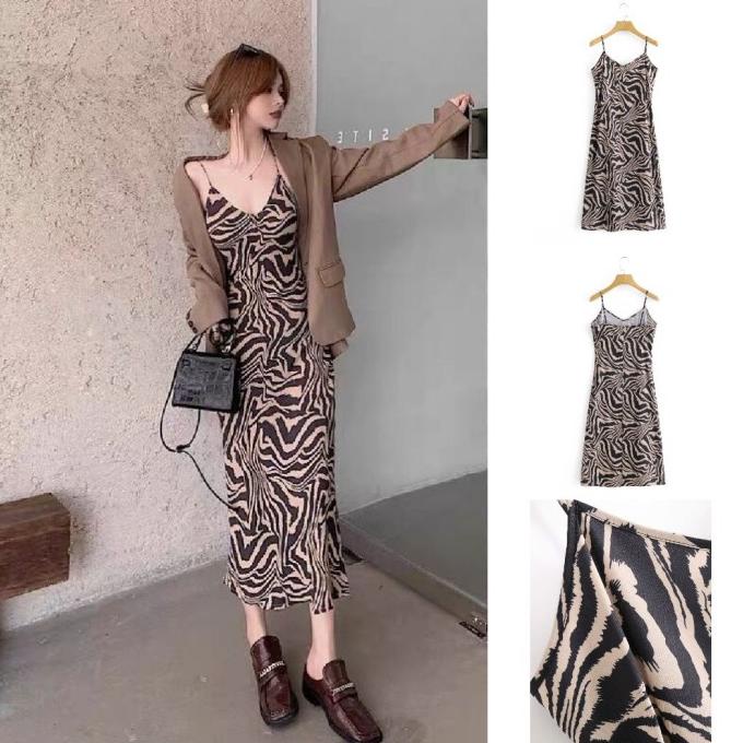 Slim Dress Panjang Wanita Motif Zebra Dengan Strap Pesta Premium Dp6989