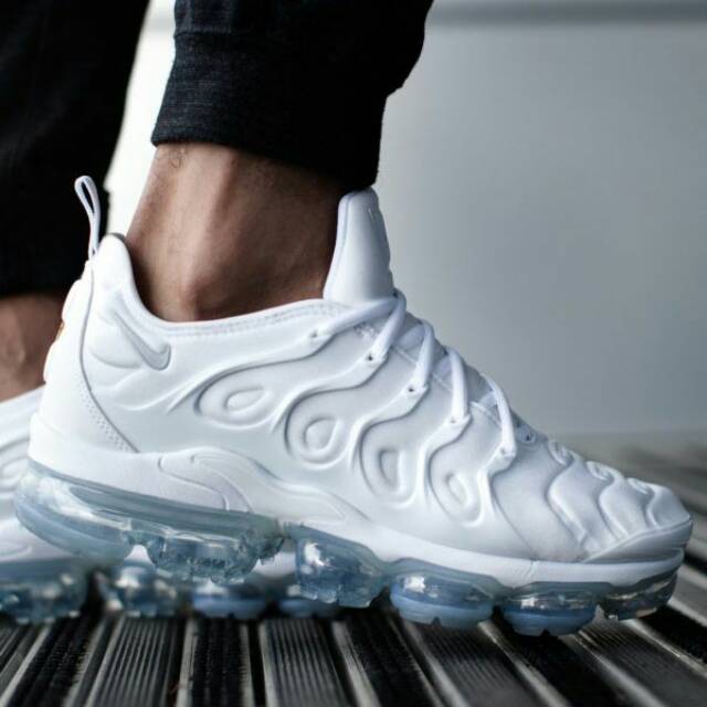 Nike Air Vapormax Plus White 100% Original