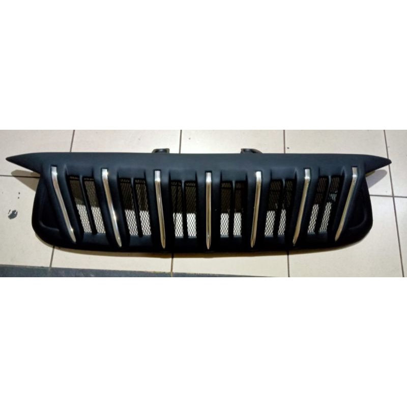 grill fortuner prado 2009-2010