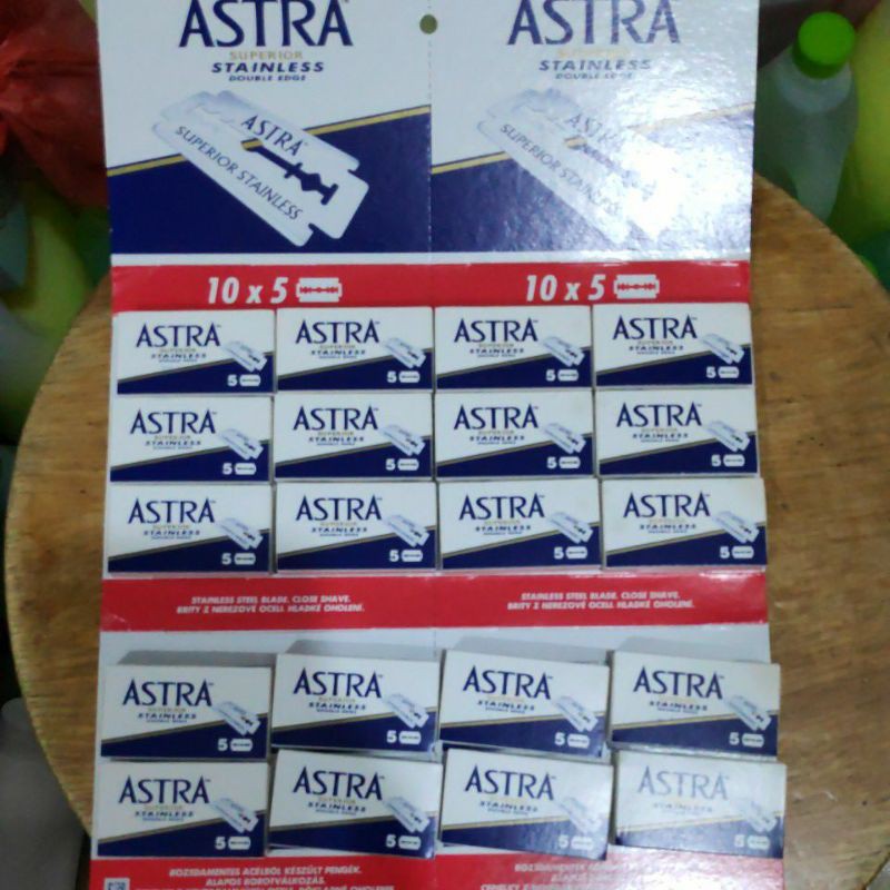 

Astra Silet (1 Papan isi 20)