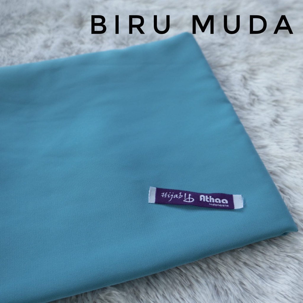 Jilbab Segiempat Wolfis / Khimar segi empat Wolfis Polos 120 x 120-120 Biru Muda