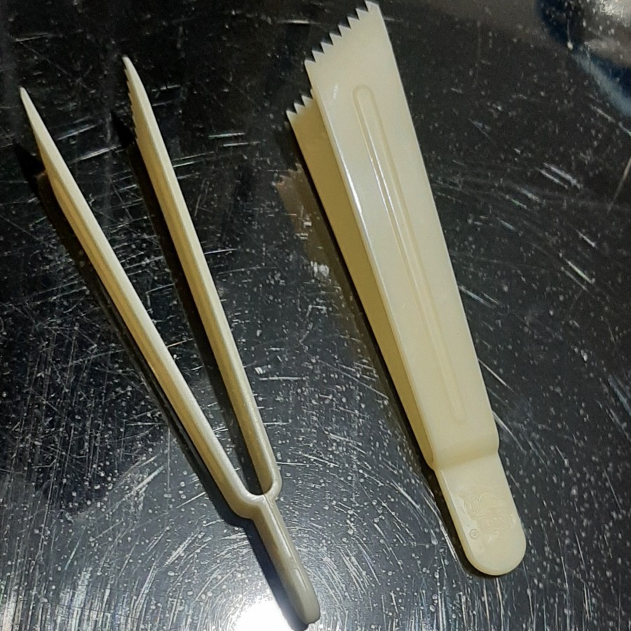 Jepitan Nastar Daun Roda Import Malaysia Penjepit Kue Kering Nastar