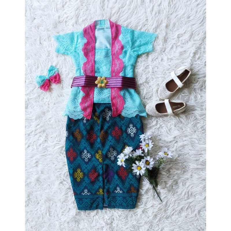 KEBAYA ANAK BALI FREE SABUK/ KUTU BARU TWO TONE ANAK /KEBAYA BALI/KEBAYA COUPLE IBU ANAK