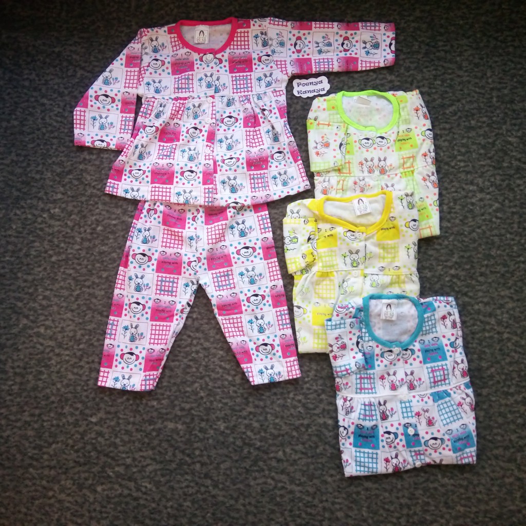 SPY13 Setelan Baju Panjang Bayi Perempuan Motif Monkey SPY13 Setelan Baju Panjang Bayi Perempuan Motif Monkey