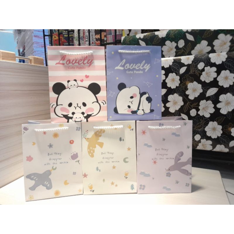 Paper bag MINI ukuran 19.5x8.5x14.5