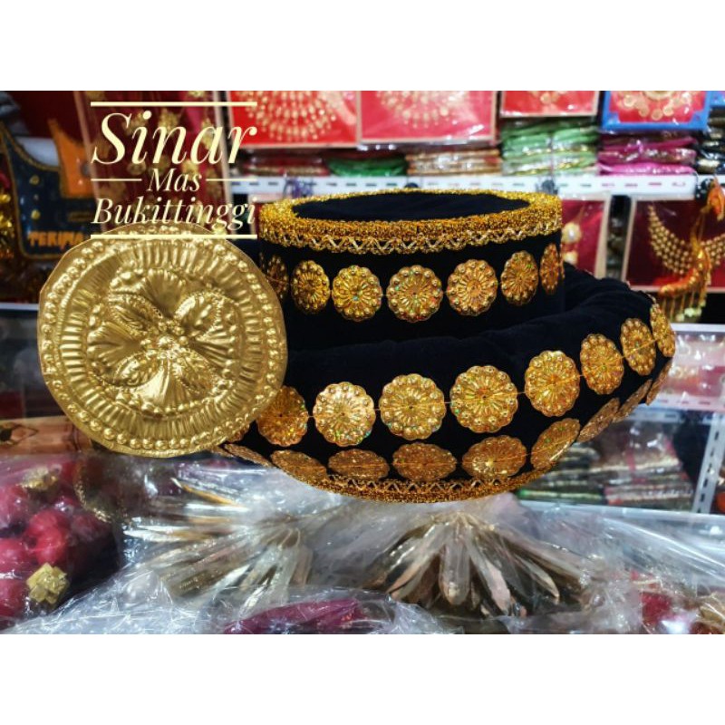 Ampu atau topi pengantin mandailing