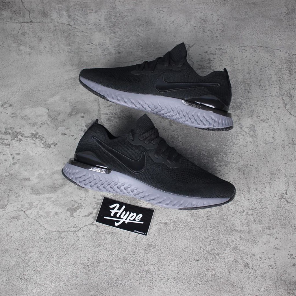  Sepatu  Running Nike  Epic  React  Flyknit  2  Black Grey Murah 