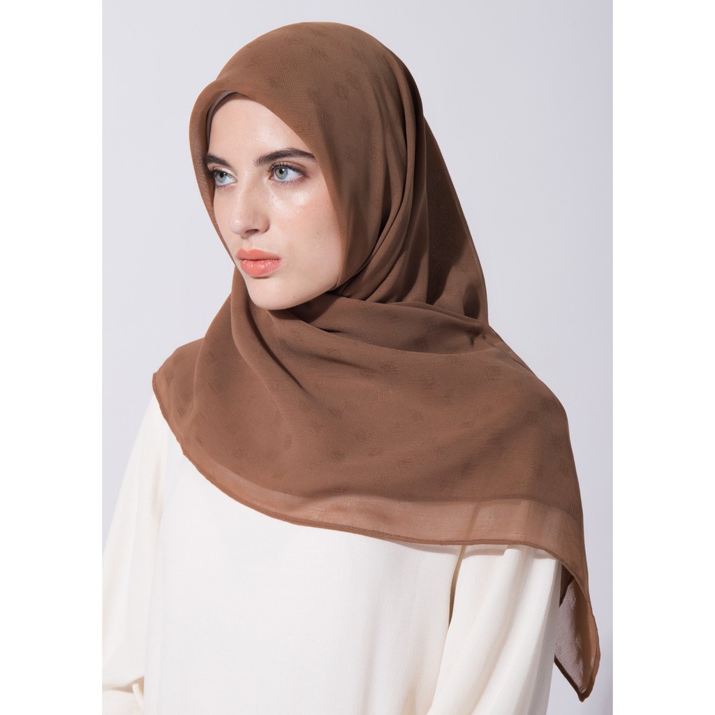 

Cazzie Scarves Taupe