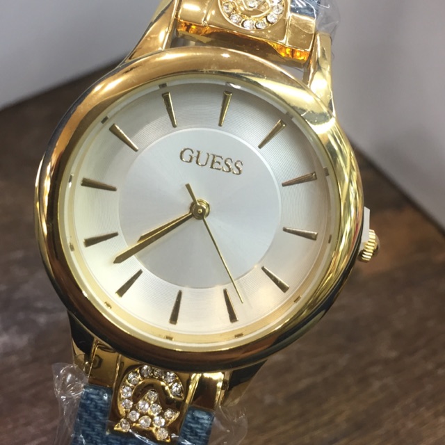 Jam tangan guees analog