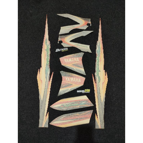 striping grapic polet stiker jupiter z 2005 yamaha jupiter z 2005 hitam orange hitam oren laminasi