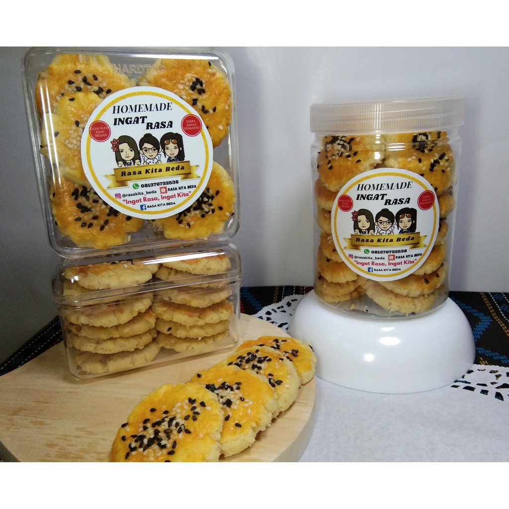 

Chui Kao So/ Kue Wijen/ Cookies Garing - Kue Kering Rasa Kita Beda