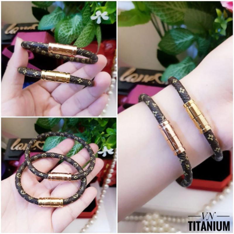 Titanium Gelang Wanita 1144J