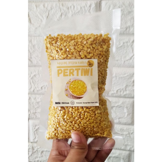 

PERTIWI Kacang Hijau Kupas Organik 250 Gram | Pelled Mung Bean | Kacang Ijo Kupas | Kacang MPASI Balita