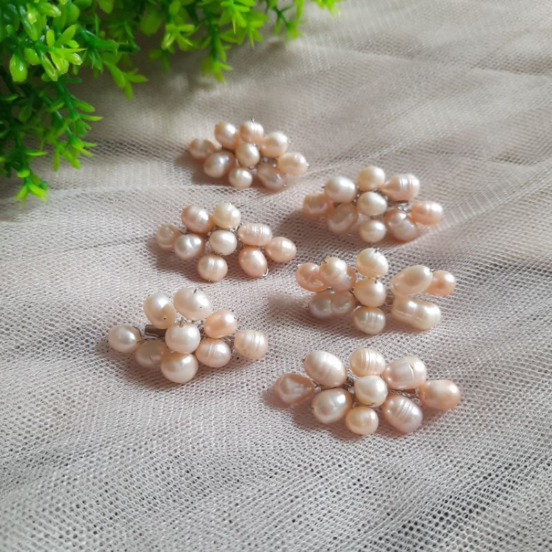 Bros dagu/ Bros Dagu kecil / Bross Dagu / aksesoris jilbab / bros mutiara lombok / peniti jilbab