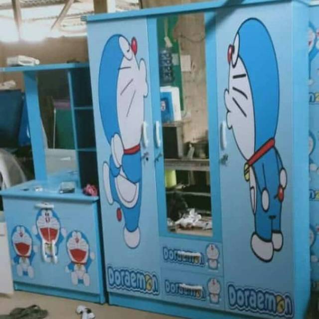 Lemari karakter doraemon