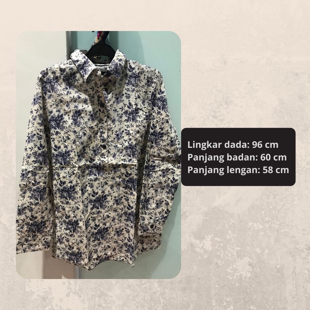 Atasan kemeja wanita EPRISE motif bunga biru lengan panjang size M