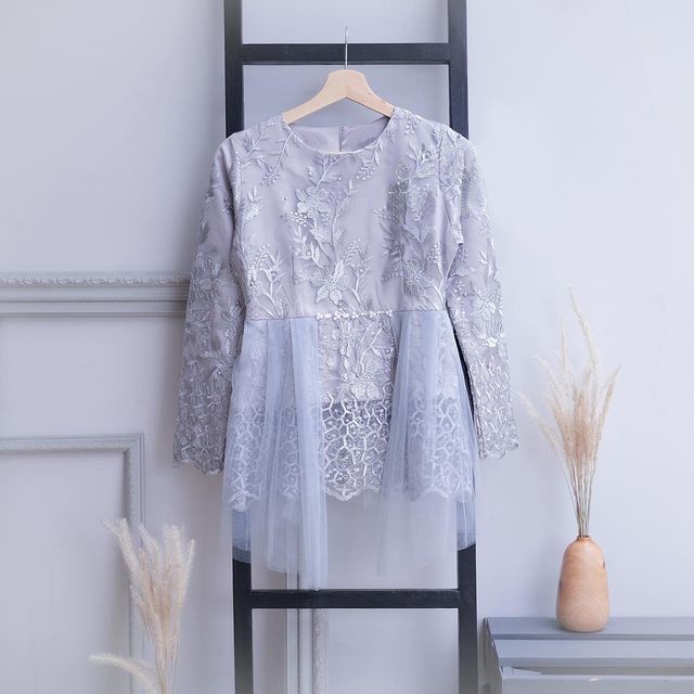 Set Couple Kebaya Modern Batik Kebaya Couple Tunangan Lamaran Wisuda Kondangan-6