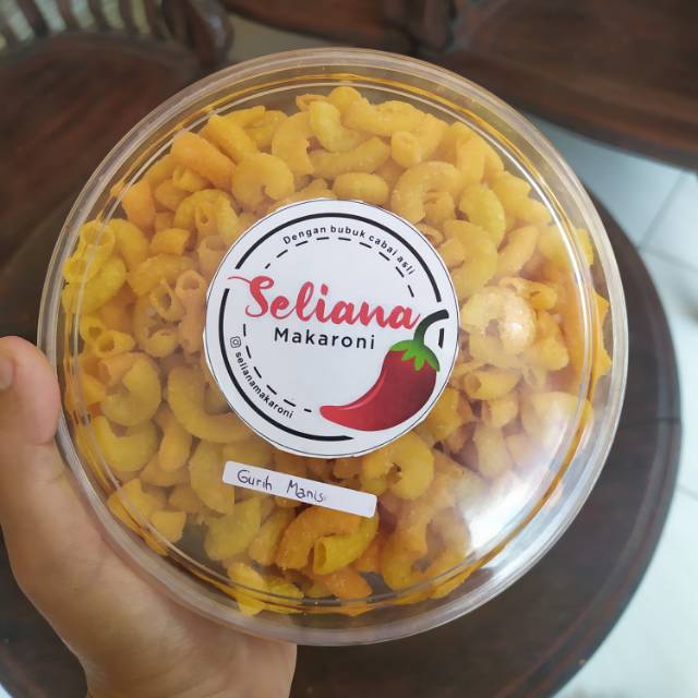 

Makaroni Kemasan Toples