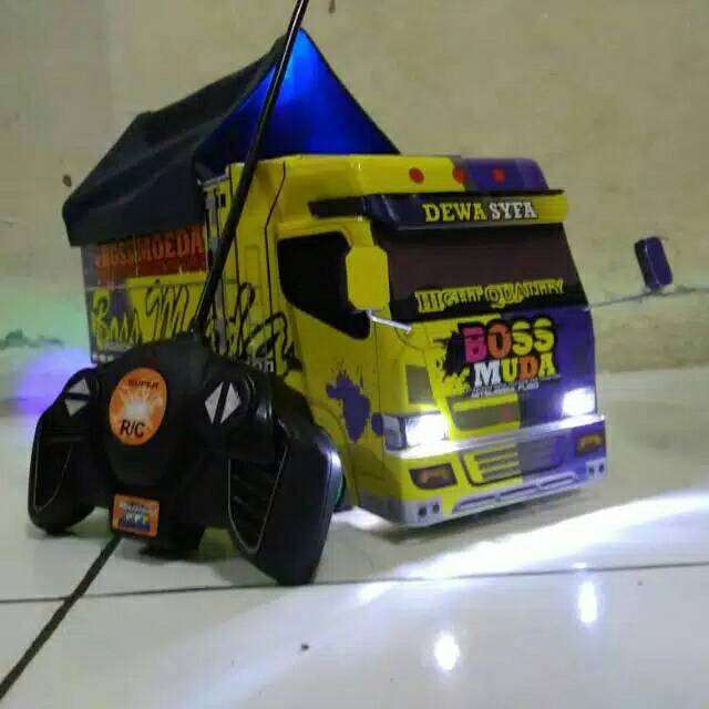  Miniatur  truk  bos muda remote control variasi  lampu dan 