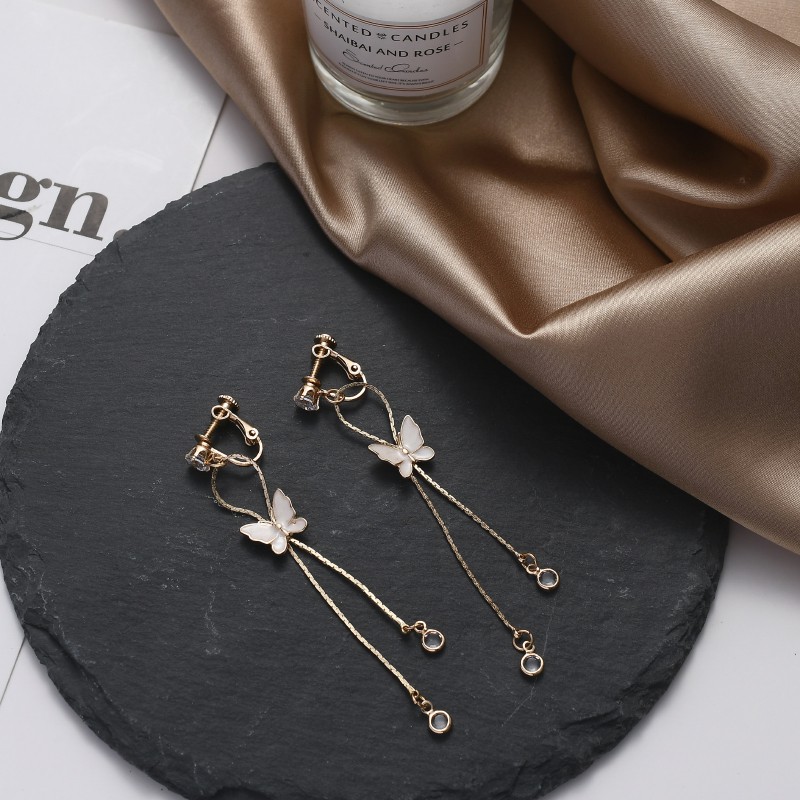 Anting Rumbai Panjang Desain Kupu-Kupu Bahan Sterling Silver S925 Gaya Retro Hong Kong Untuk Perempuan