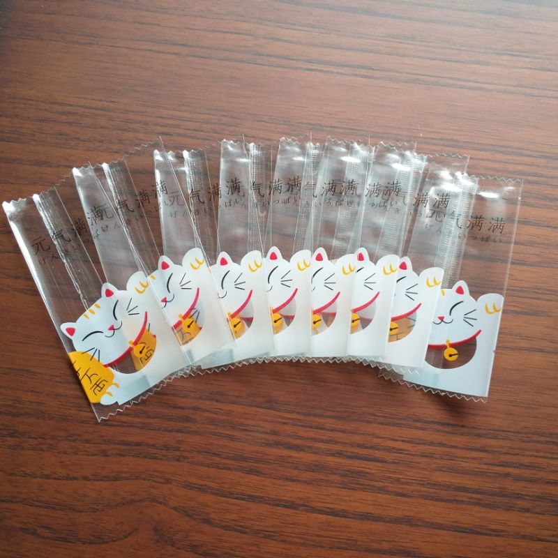 

Bungkus permen atau cokelat motif lucu / Packaging for candy or chocolate